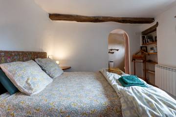 Location De Vacances pour 2 Personnes dans Reillanne, Région de Forcalquier, Photo 3