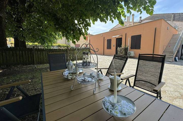 Agriturismo für 3 Personen, mit Garten und Pool