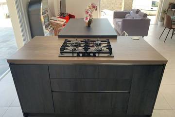 Chambre d’hôte pour 6 personnes, avec jacuzzi et piscine à Roquefort-des-Corbières