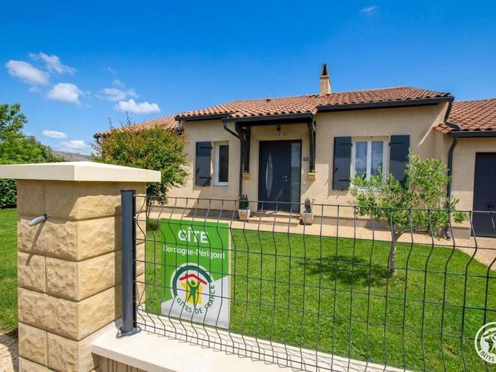 Location de vacances pour 6 personnes, avec Terrasse à Le Bugue