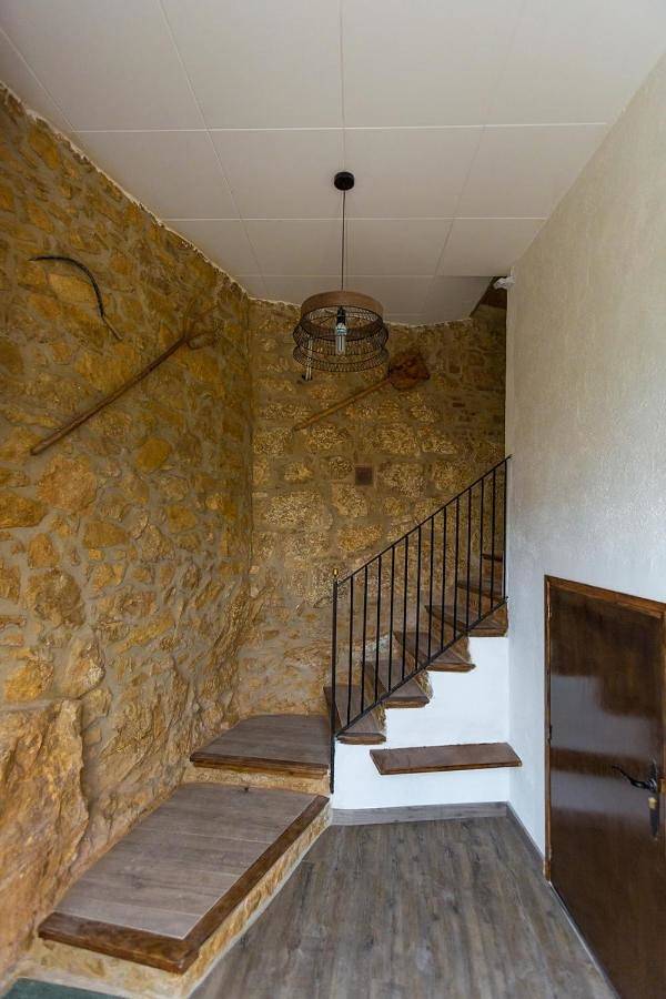 Casa de vacaciones para 10 personas, con terraza y vistas, Se admiten mascotas en Parc Natural de la Tinença de Benifassà - 3