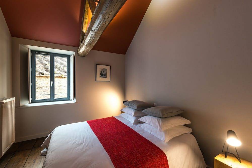 Gîte de la Fée haut standing pour 10 personnes in Beaune, Région de Beaune