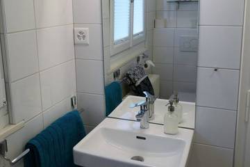 Chambre D’hôte pour 2 Personnes dans Vully-les-Lacs, Canton de Vaud, Photo 2