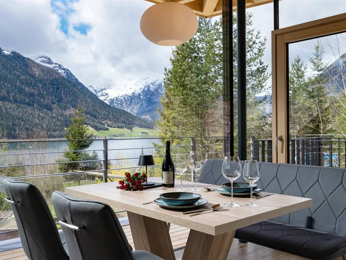 Ferienwohnung für 4 Personen, mit Balkon und Terrasse sowie Seeblick und Ausblick am Achensee - 4