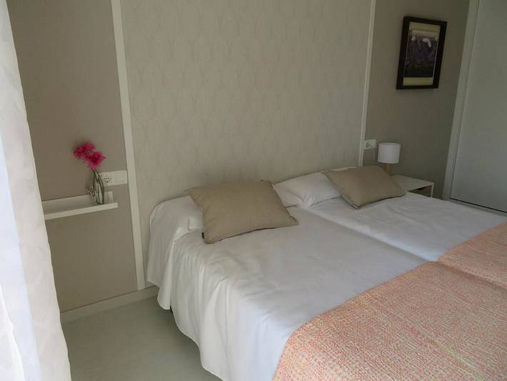 Gîte pour 5 personnes, avec vue ainsi que balcon et piscine, adapté aux familles à Alcañiz - 3