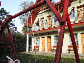 Ferienhaus für 20 Personen, mit Garten in Pobierowo