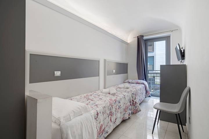 Gîte pour 2 personnes, avec jardin à Novare