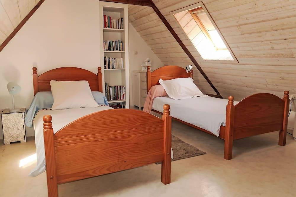 Preciosa casa de vacaciones privada para 5 personas con Wifi y Tv in Tréguier, Costa de granito rosa