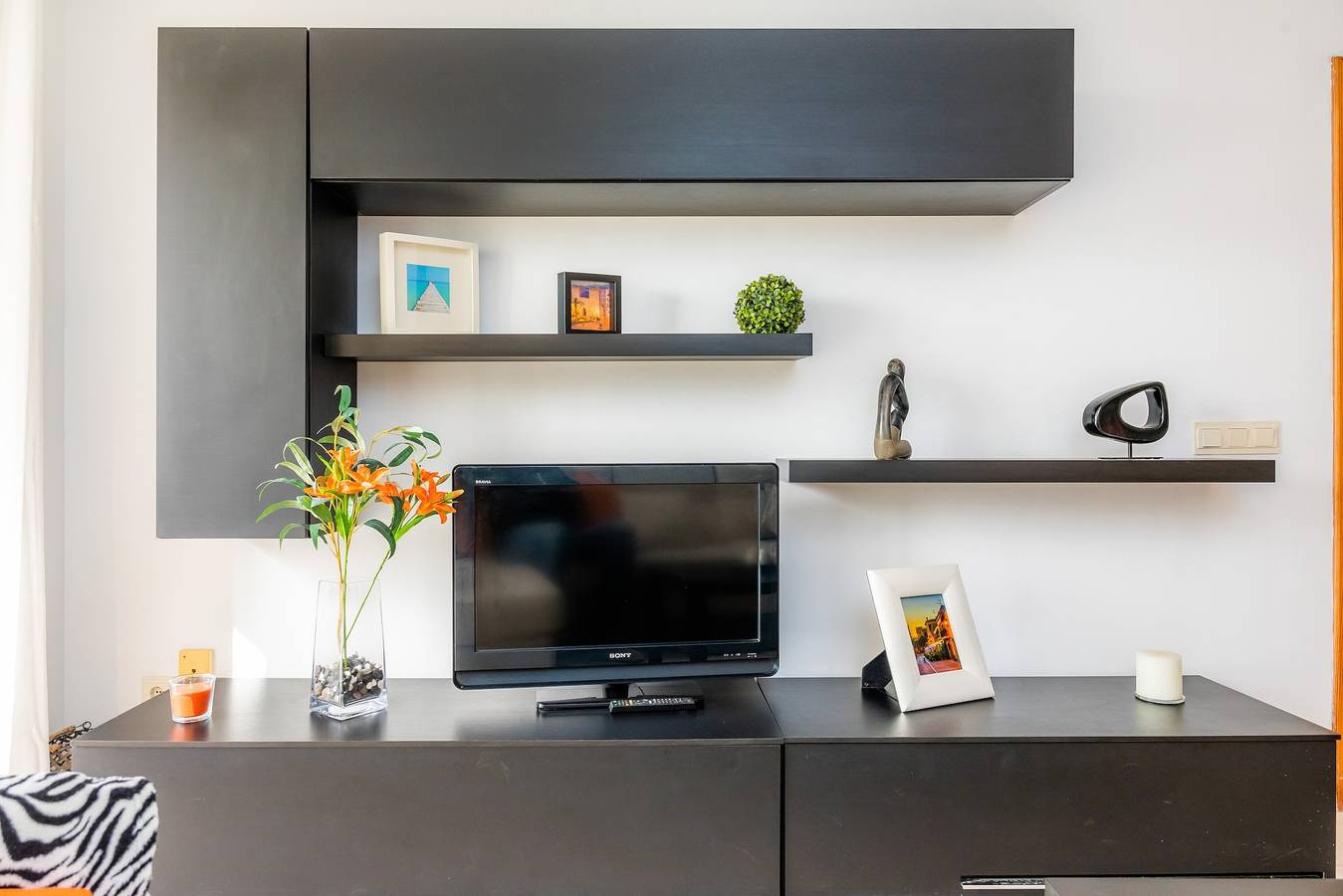 Entire apartment, Apartment 'Angy' with Garden, Terrace & Wi-Fi in Playa de Alcúdia, Alcúdia