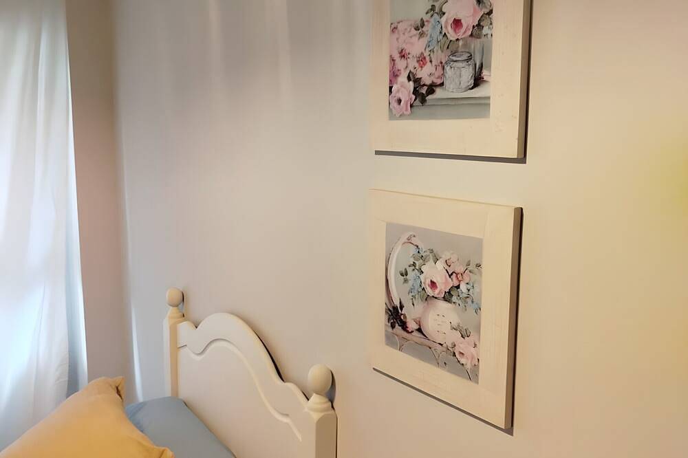 Entire apartment, Le Dorat 38 Apartment in Santillana del Mar, Cantabrian Coast