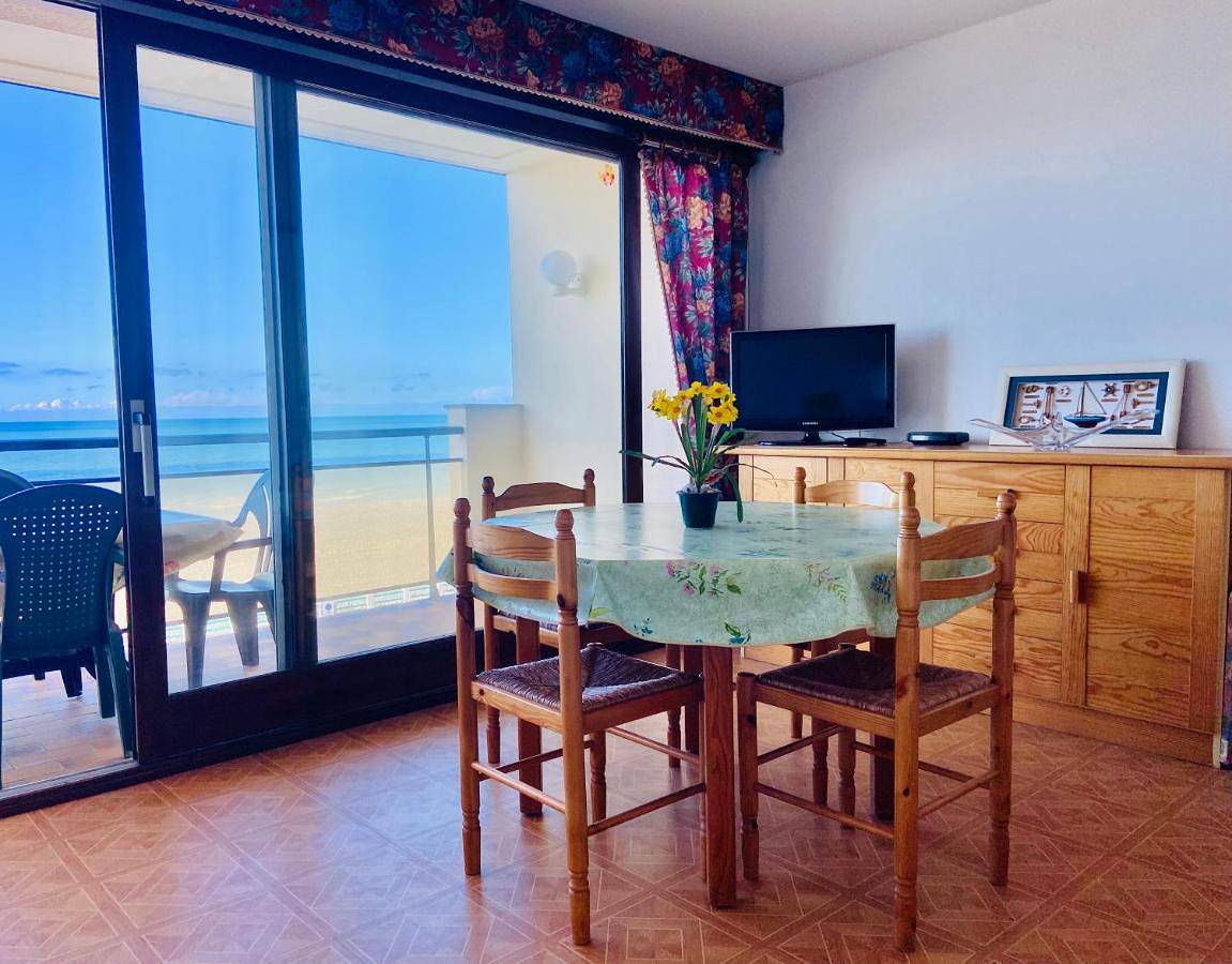 Appartement entier, Studio lumineux face mer à Cayeux sur mer in Cayeux-sur-Mer, Région d'Abbeville