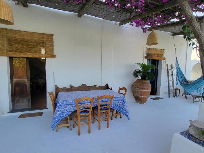 Location de vacances pour 6 personnes, avec vue et terrasse dans Stromboli - 2