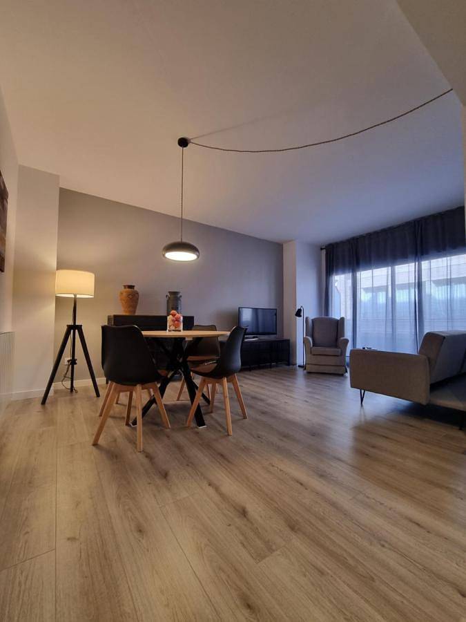 Ferienwohnung für 4 Personen, mit Balkon - 1