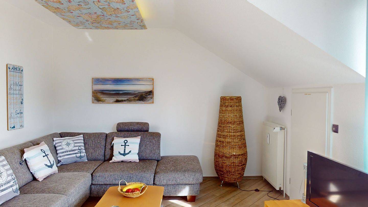 Ganze Wohnung, Modernisierte 53 m² Ferienwohnung für bis zu 4 Personen mit Balkon und Parkplatz in Neustadt in Holstein, Ostholstein