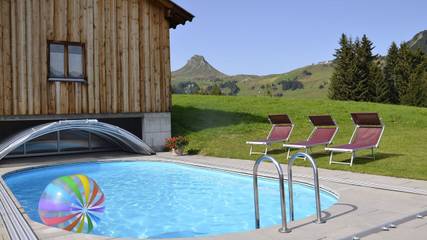 Ferienhaus für 5 Personen, mit Sauna und Terrasse sowie Pool, mit Haustier in Vorarlberg