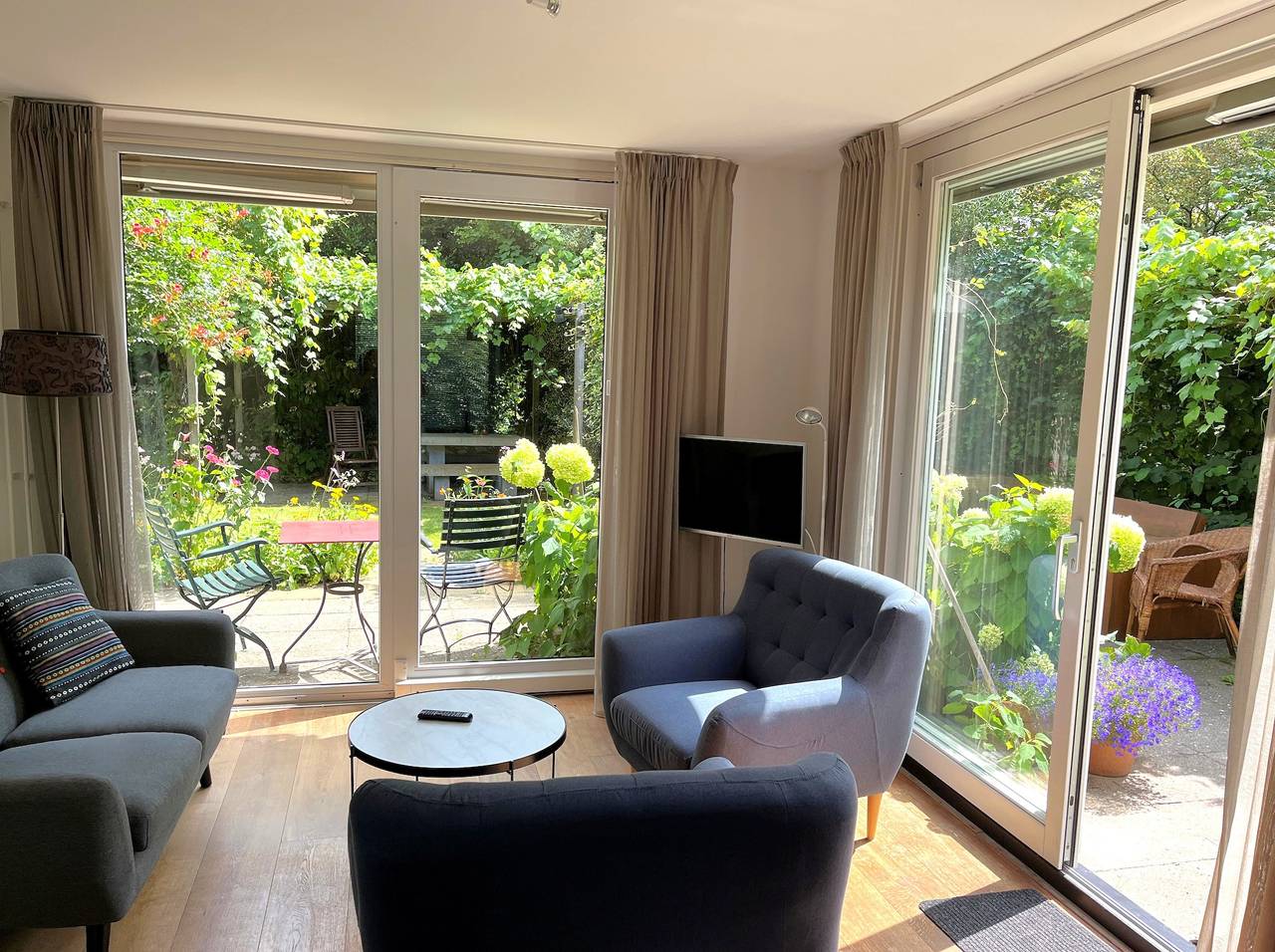 Bungalowpark Mooyeveld — Dünenbungalow 130 für 4 Personen in Egmond-Binnen, Niederländische Nordsee