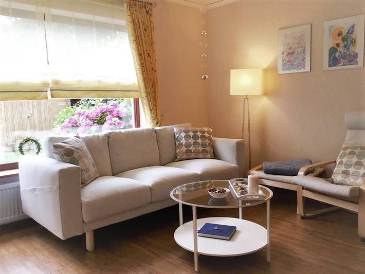 Ferienhaus für 4 Personen, mit Terrasse und Garten in Leck - 2