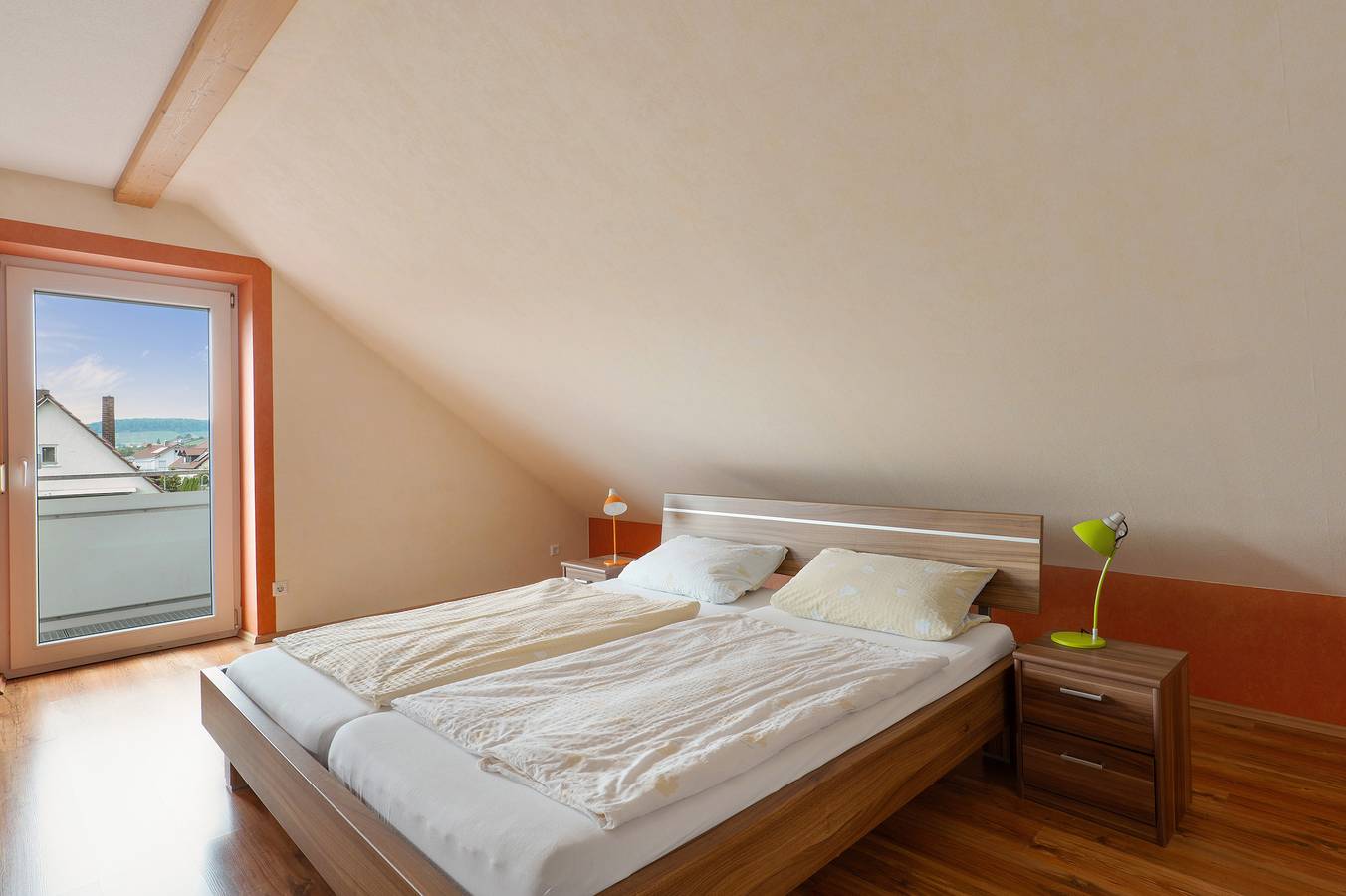 Ganze Wohnung, Apartment 'Apfelbaum' mit Balkon und Wlan in Obersulm, Kurpfalz