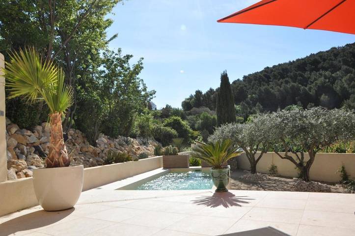 Location de vacances pour 4 personnes, avec piscine ainsi que jardin et vue à La Roque-Alric - 3