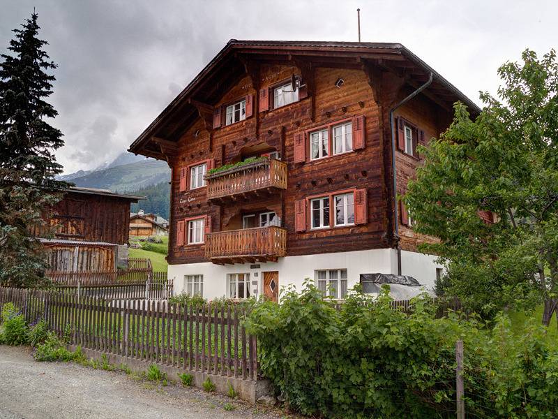 Ganze Ferienwohnung, Ferienwohnung Casa Canal 27 Cavegn, Brigels - 5.5 Zimmer Ferienwohnung für max. 6 Pers. im 1. Og in Brigels, Alpenarena