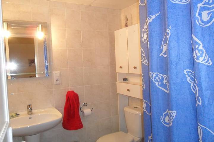 Location de vacances pour 2 personnes, avec Terrasse et Jardin à Lachapelle-sous-Aubenas - 3