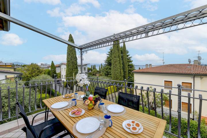 Gîte pour 4 personnes, avec vue sur le lac et terrasse, animaux acceptés à Padenghe sul Garda - 4