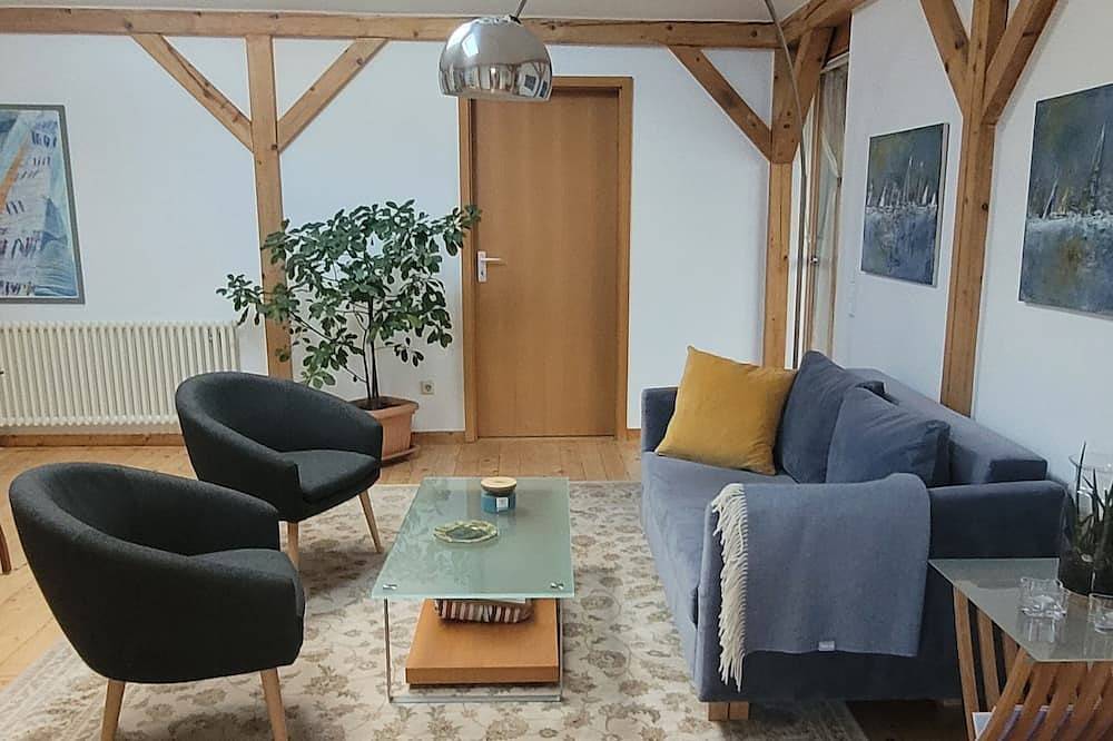 Ganze Wohnung, Thomas Müntzer - Sonnige Wohnung mit Balkon in schöner Lage in Weimar, Weimarer Land