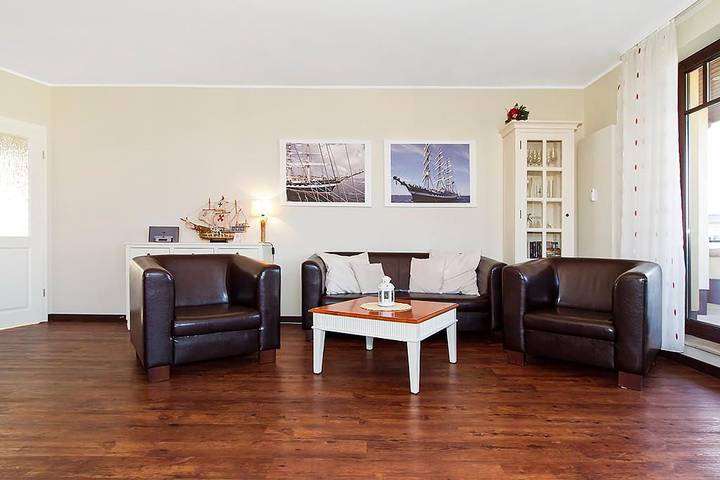 Ferienwohnung für 4 Personen, mit Terrasse und Sauna in Kühlungsborn - 2
