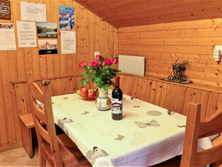 Gîte pour 4 personnes, avec vue et balcon à St. Niklaus - 4