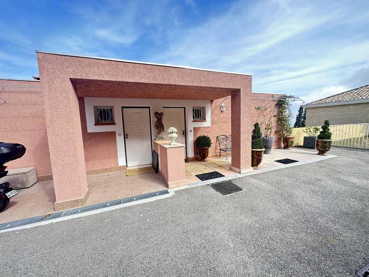 Villa whit garden 10mn from Monaco in La Turbie, Côte méditerranéenne (France)