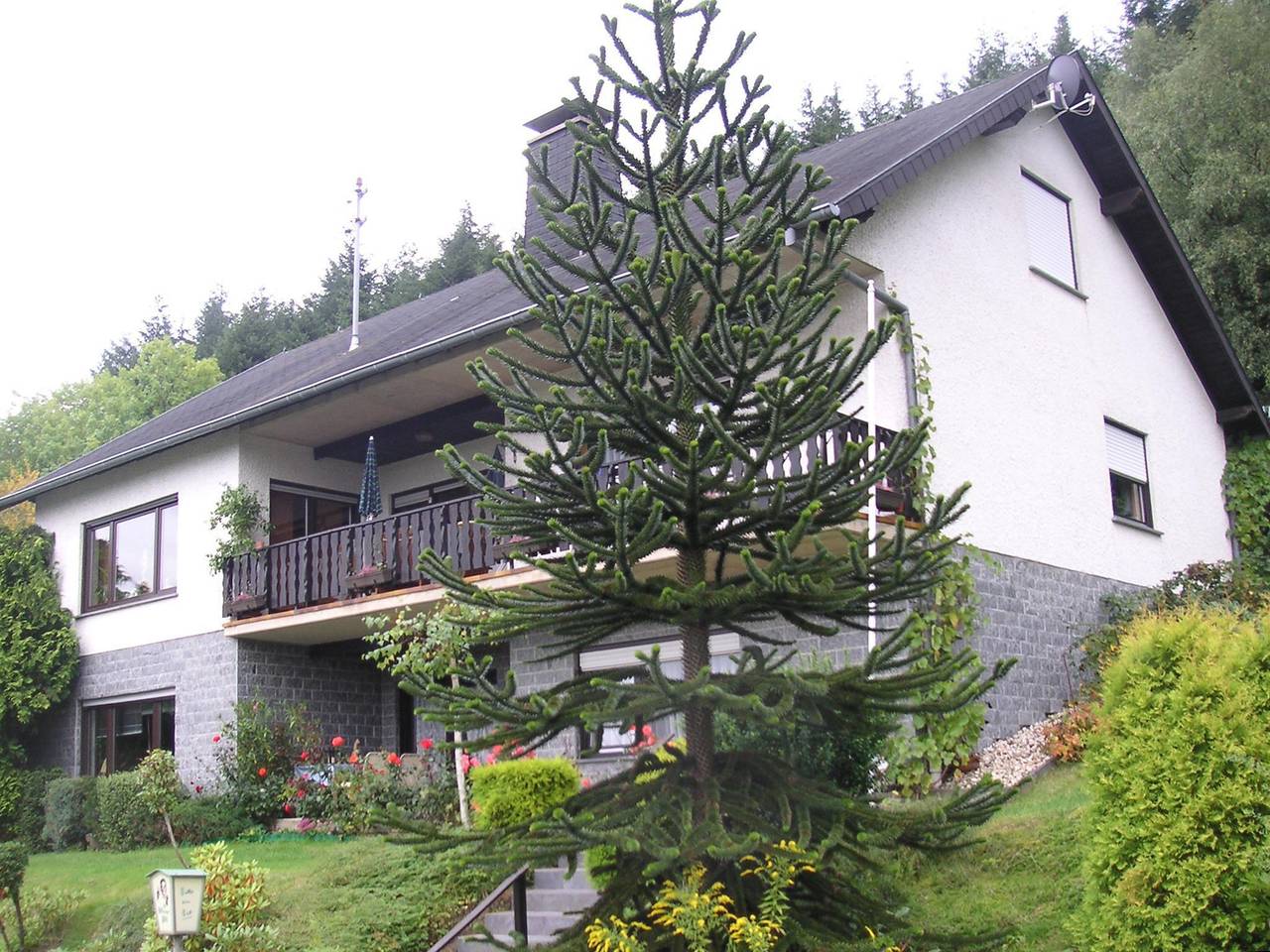 Ganze Ferienwohnung, Pension Eifelblick in Bermel, Osteifel