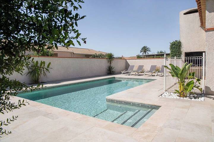 Villa pour 6 personnes, avec terrasse et jardin - 1