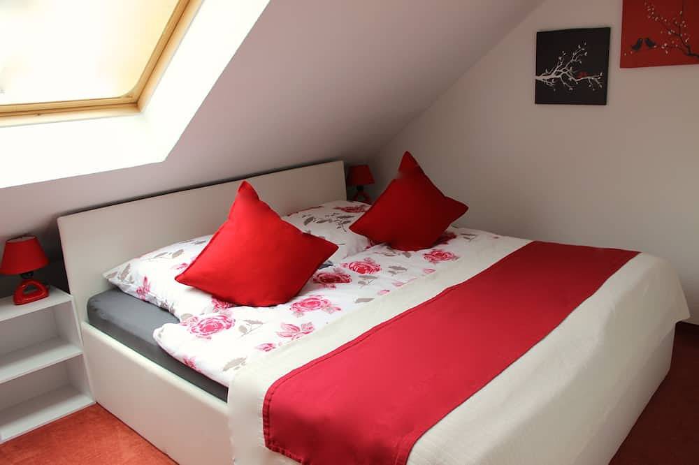 Ganze Wohnung, Moderne Ferienwohnung *Seeperle in Winterberg* direkt am See in Niedersfeld in Niedersfeld, die Mittelgebirge