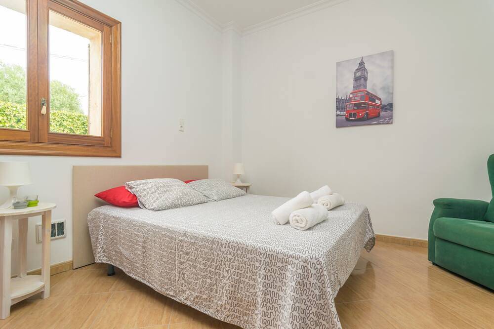 Can Nadal - Adults Only - Bonita casa de pueblo con vistas espectaculares. Wifi Gratis. in Sineu, Interior de Mallorca