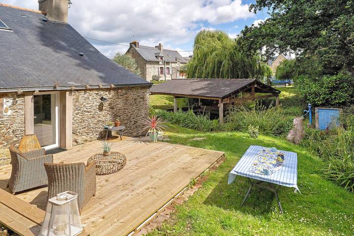 Chambre d’hôte pour 4 personnes, avec Jardin en Bretagne