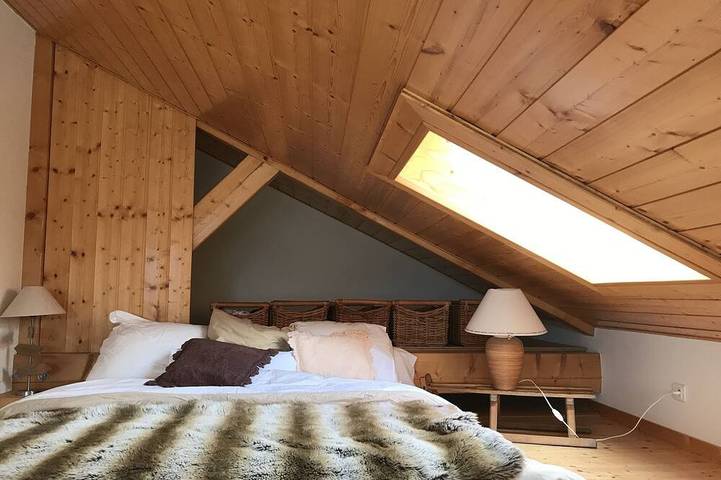 Gîte pour 6 personnes, avec terrasse à Les Grangettes - 4