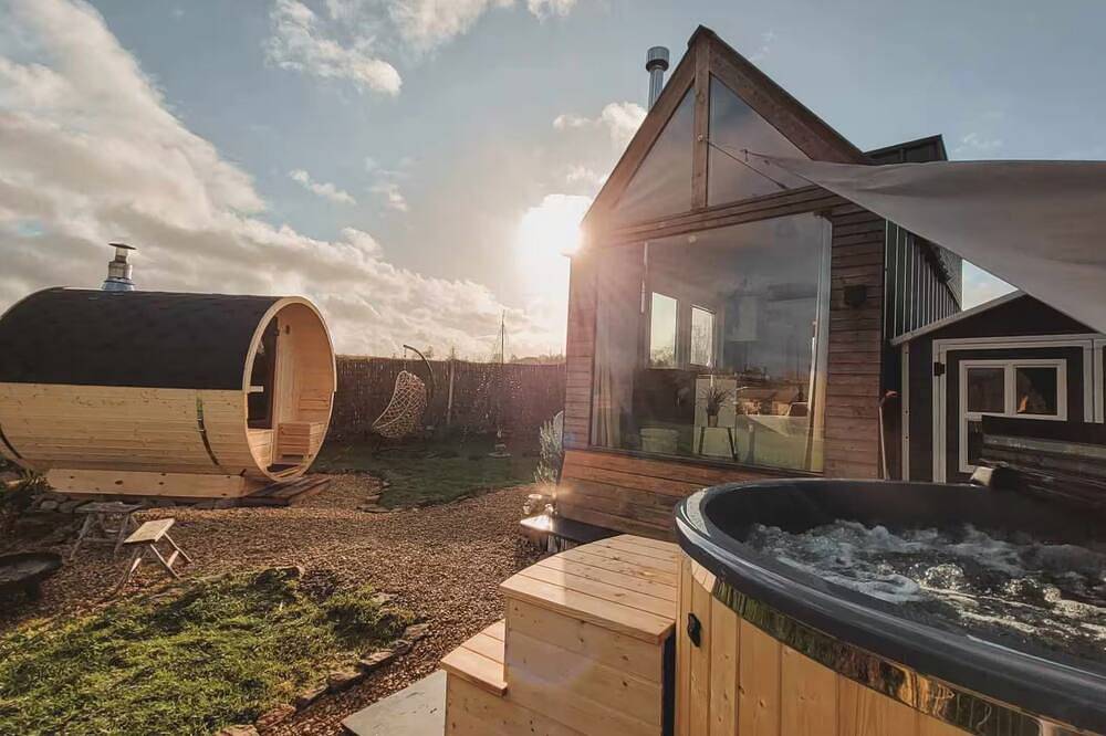 Maple Cottage - Tiny House mit privatem Spa in Lustin, Profondeville