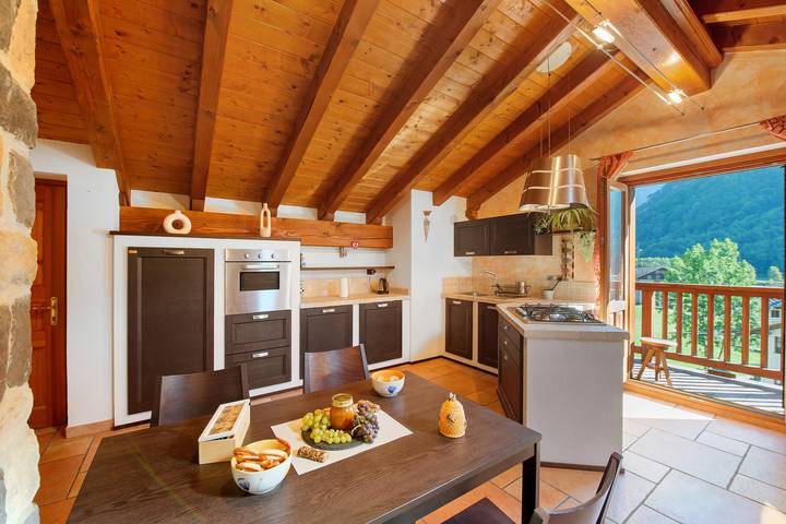 Gîte pour 4 personnes, avec balcon et jardin, animaux acceptés dans Vallée d'Aoste - 2