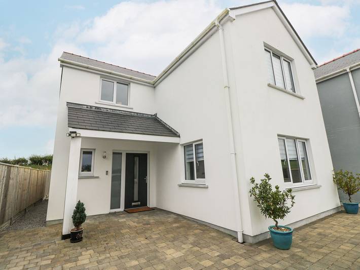 Cottage for 8 people, with garden in Little Haven
