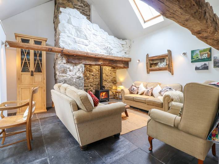 Ty Newydd Uchaf in Snowdonia
