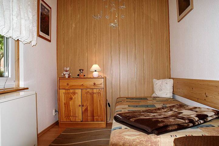 Ferienhaus für 3 Personen, mit Terrasse und Garten in Waren (Müritz) - 3