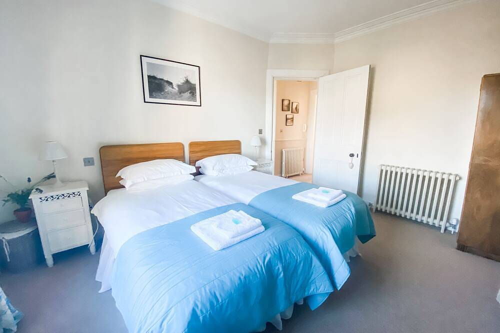 Victorian 3‑Bedroom Townhouse in Central St Andrews, Walk to Old Course, Parks & Town Centre in St Andrews, Fife region