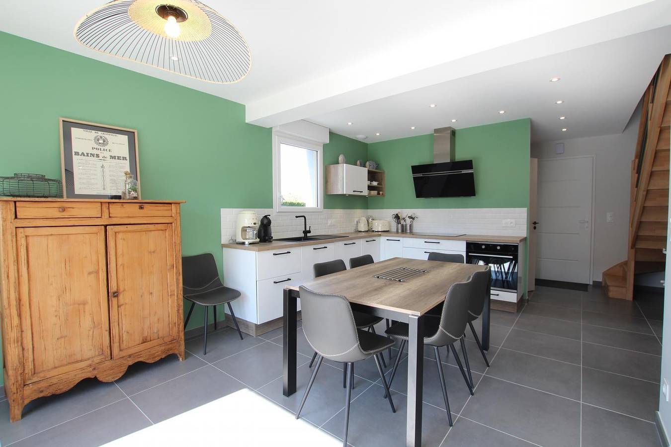 L'abri côtier in Saint-Jean-de-la-Rivière, Côte de la Déroute