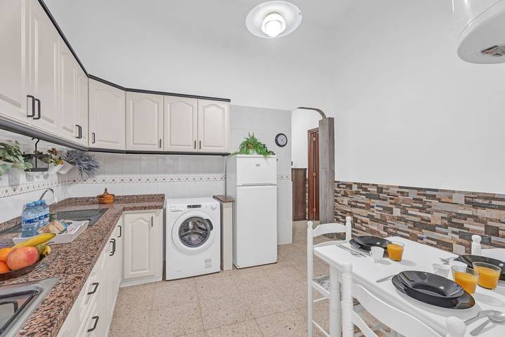 Vacation Home 'Paisa House' with Private Terrace and Wi-Fi in Anaga, Santa Cruz de Tenerife