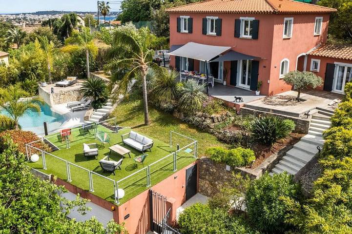 Villa pour 10 personnes, avec jardin à Vallauris
