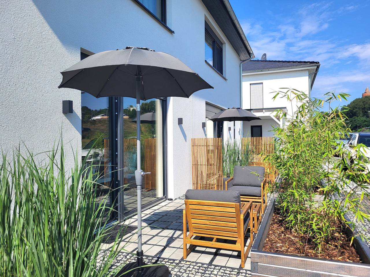 Ganze Wohnung, Apartment 'Schlossterrassen 8a' mit privater Terrasse, Gemeinschaftsgarten und Wlan in Pouch, Muldestausee