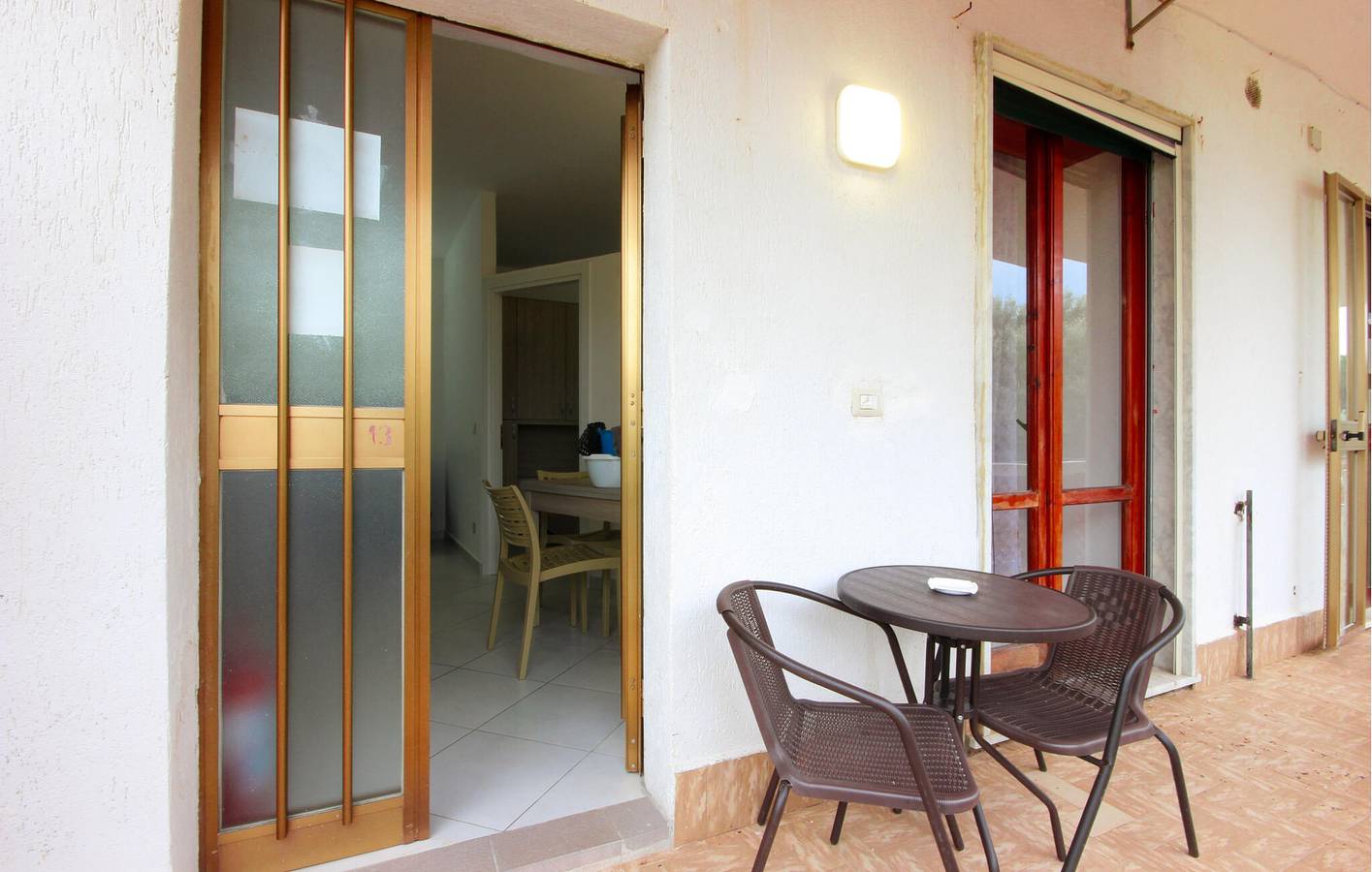 Ganze Ferienwohnung, Gemütliche Wohnung mit WLAN und Parkplatz, 900 m vom Strand entfernt in Cilento