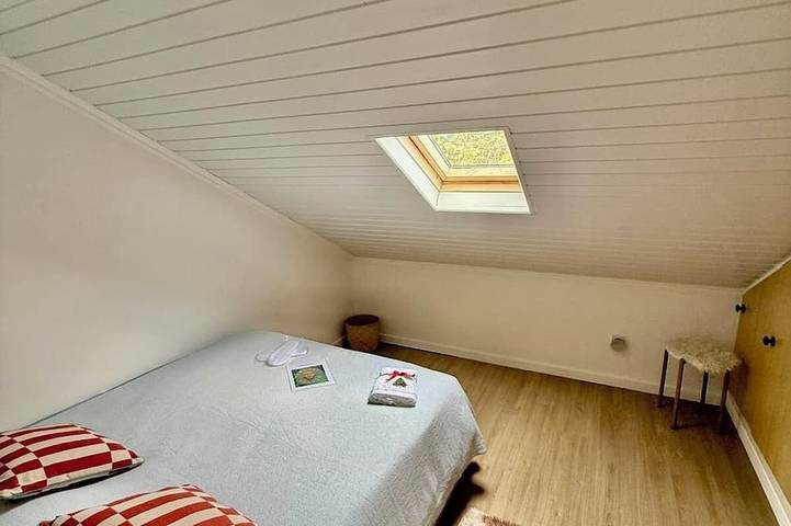 Haus, 10 Minuten vom Flughafen und Strand. Ideal für Familien- und Freundeurlaub in Santa Cruz (Madeira), Madeira