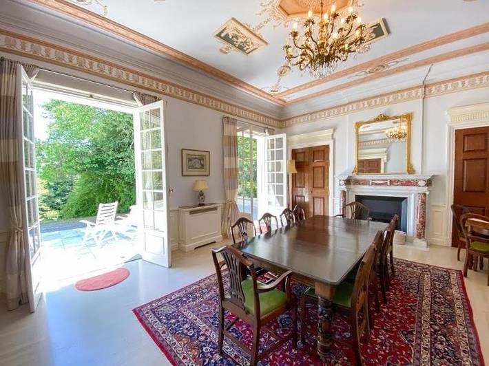 Location de vacances pour 20 personnes, avec Jacuzzi et Terrasse ainsi que Jardin et Vue à Mirepoix