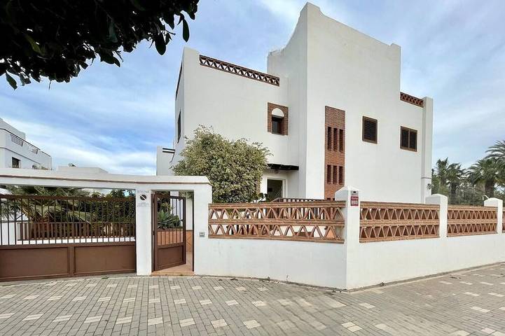 Chalet para 10 personas, con terraza en Motril